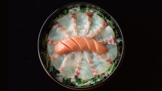 博多の味を堪能する「めん鯛まぶし」