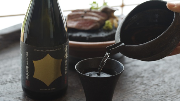 10/2(金)『日本酒の夕べ』を開催いたします
